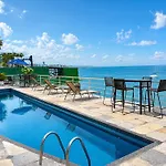 Hosts Br - Cobertura Duplex Frente Mar